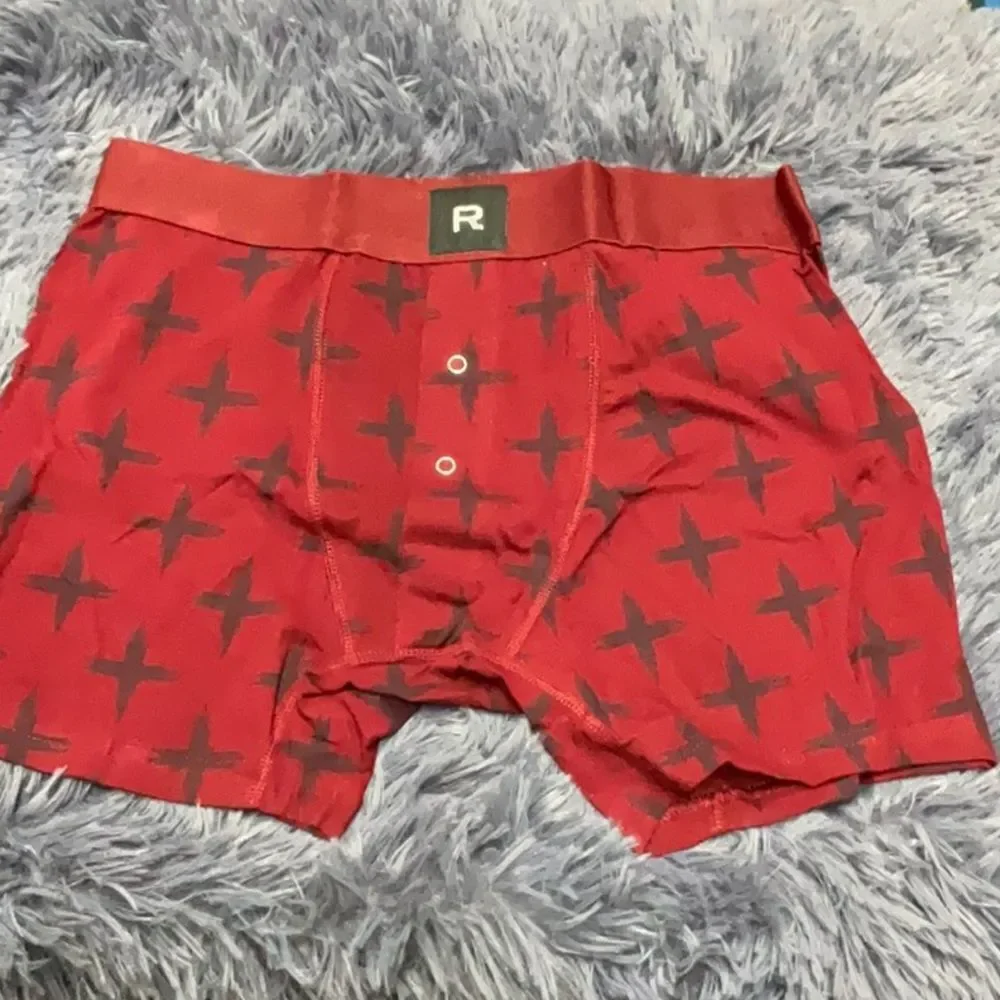 Richer Poorer Men's Large (32-34) Boxer Briefs - New in Box